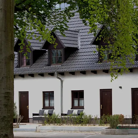Hotel Zum Postkutscher 3* Котбус