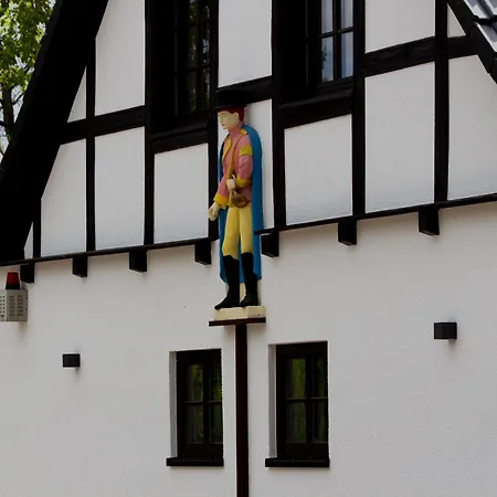 Hotel Zum Postkutscher Отель Котбус